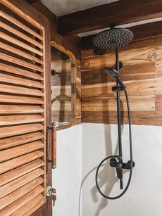 Savu Cabin