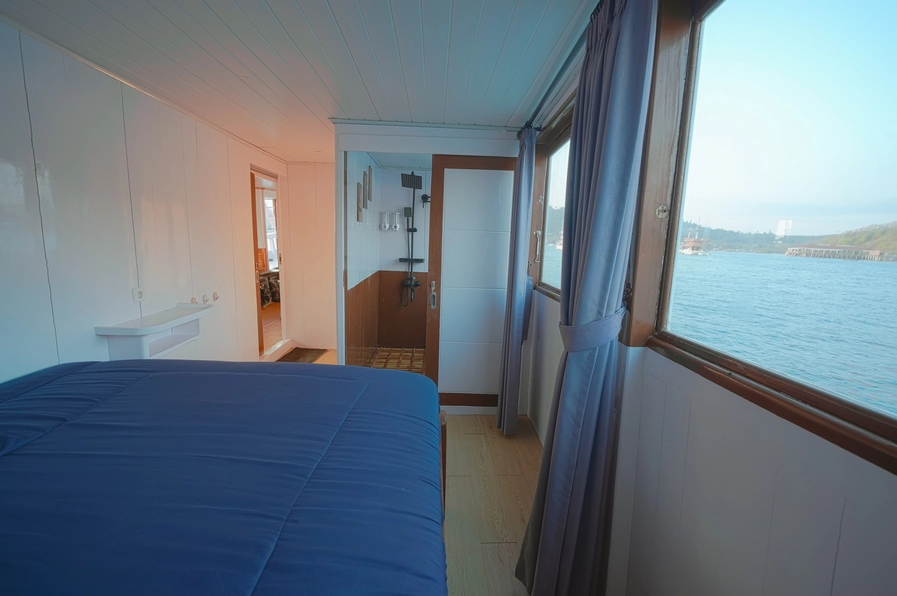 Signature Cabin 1