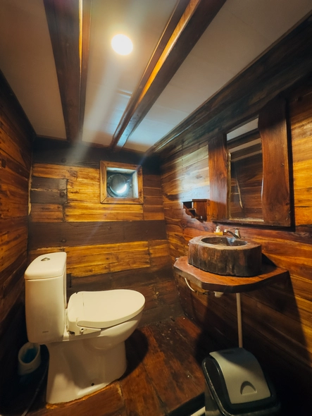 Deluxe Cabin 1