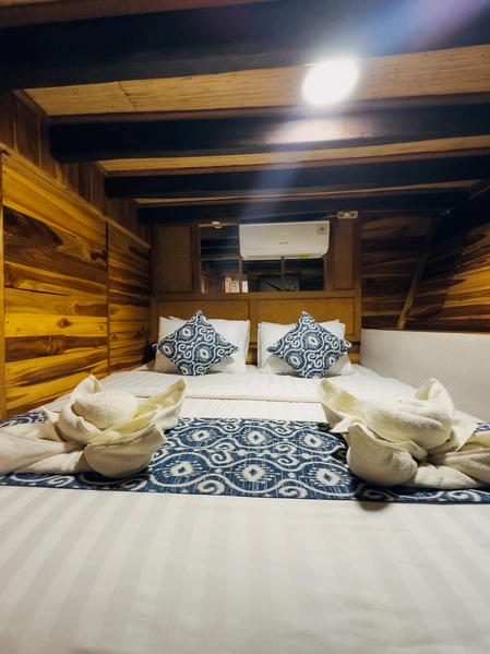 Deluxe Cabin 1