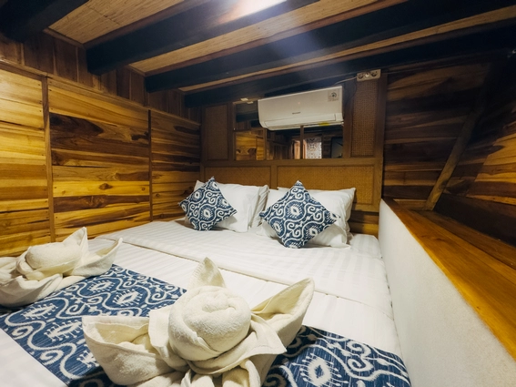 Deluxe Cabin 2