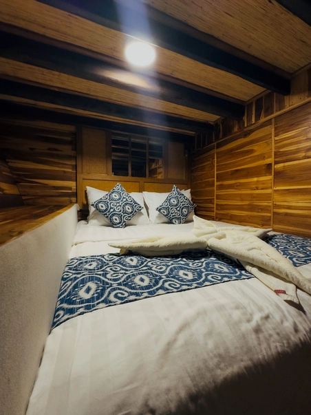 Deluxe Cabin 3