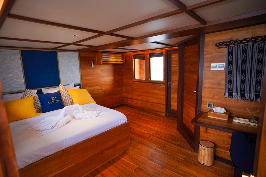Osaka Cabin