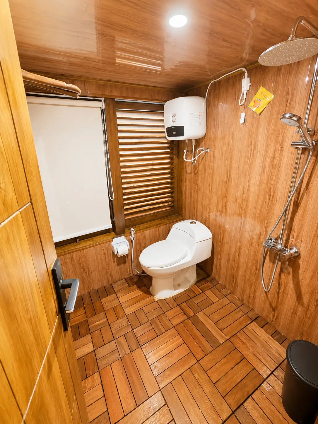 Deluxe Cabin 1