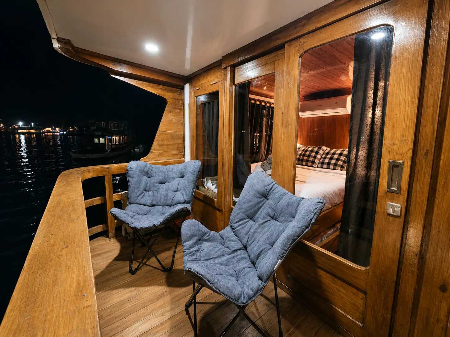 Deluxe Cabin 2