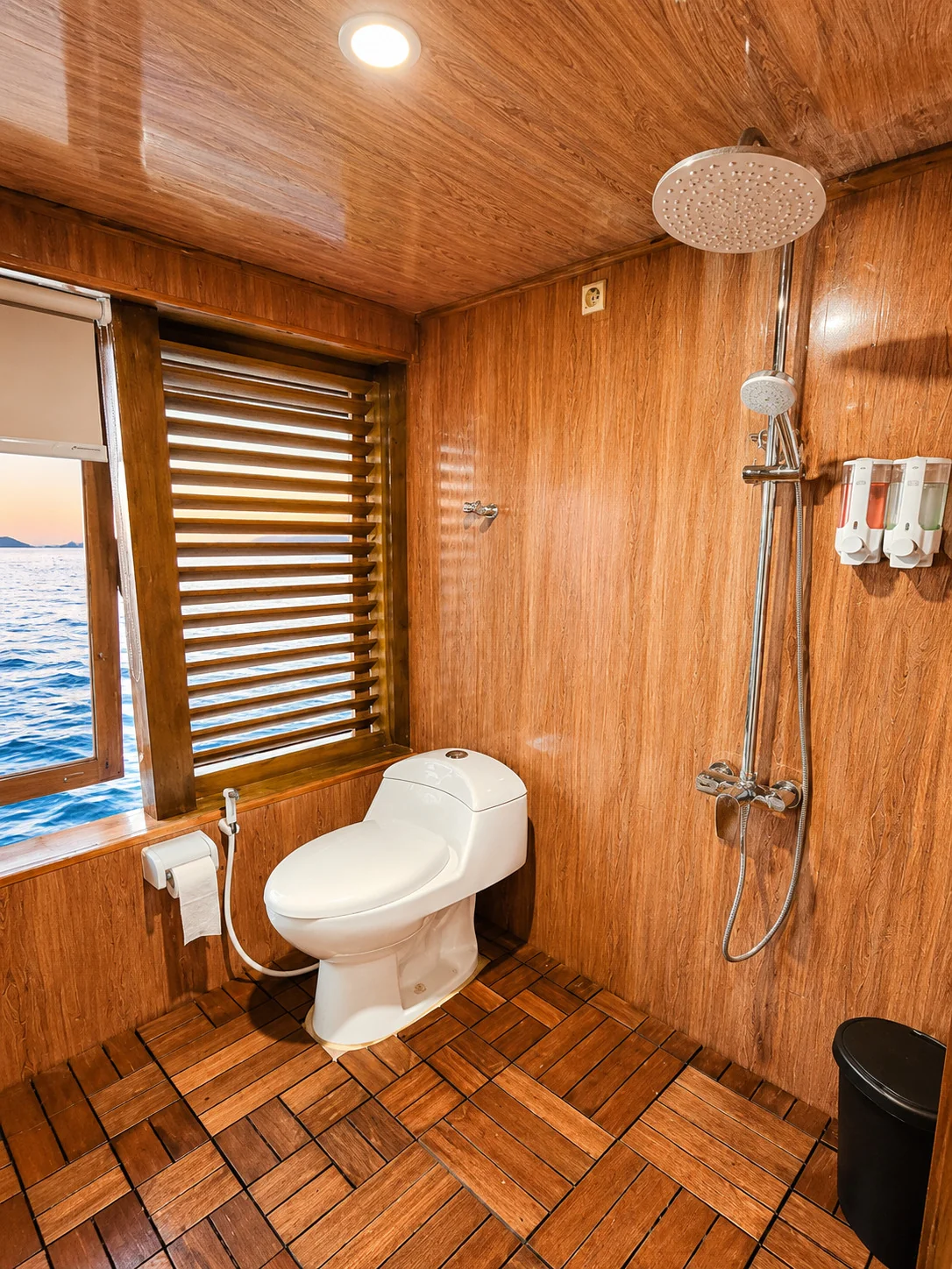 Master Cabin 1