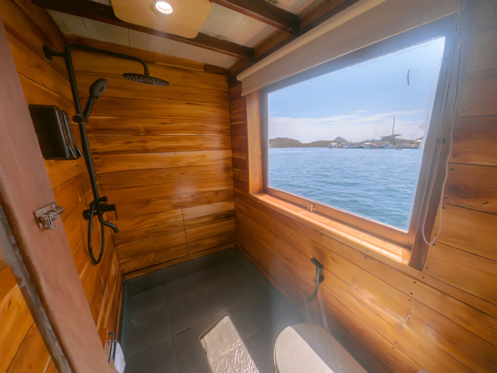 Deluxe Cabin