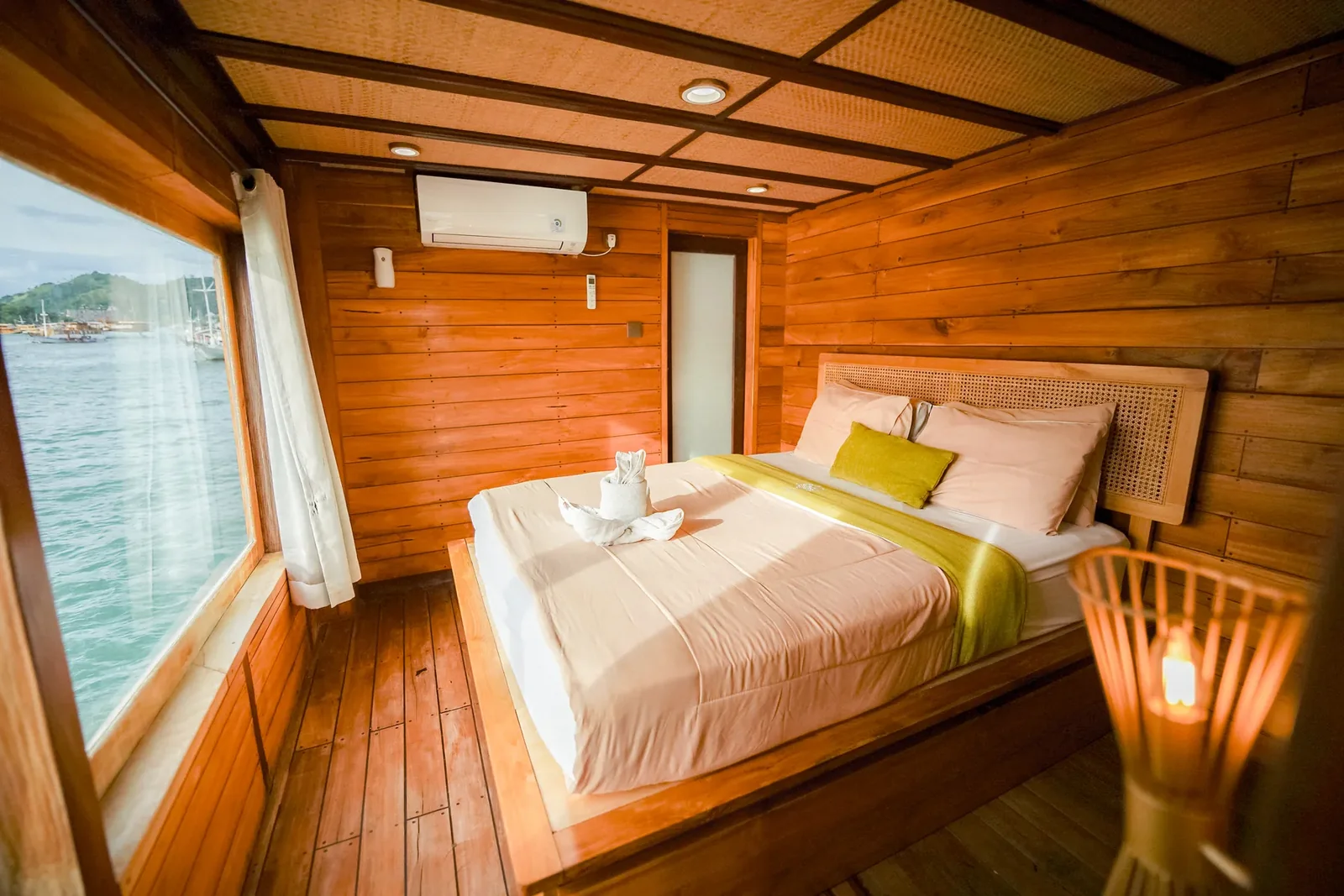Signature Cabin