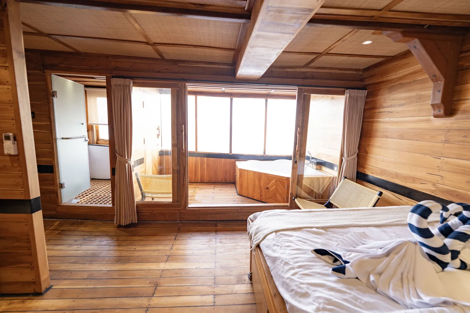 Master Cabin