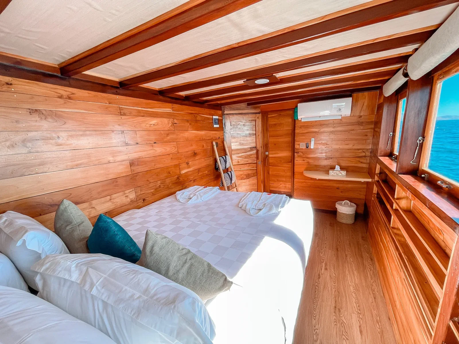 Western Cabin