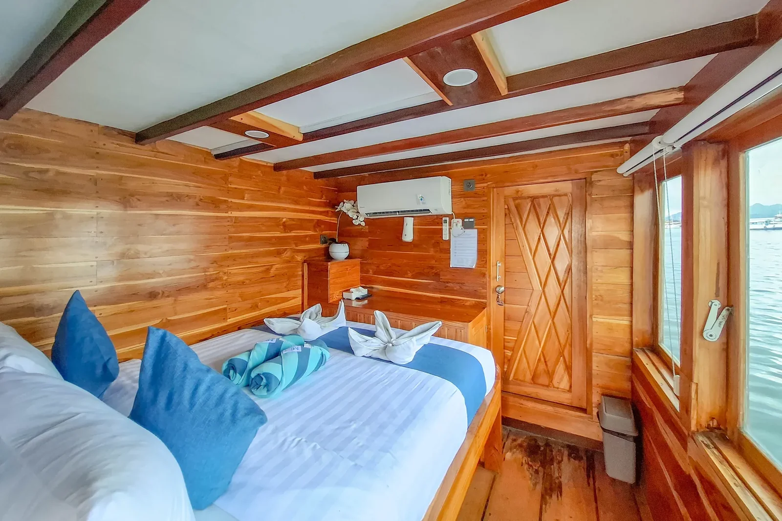 Deluxe Cabin