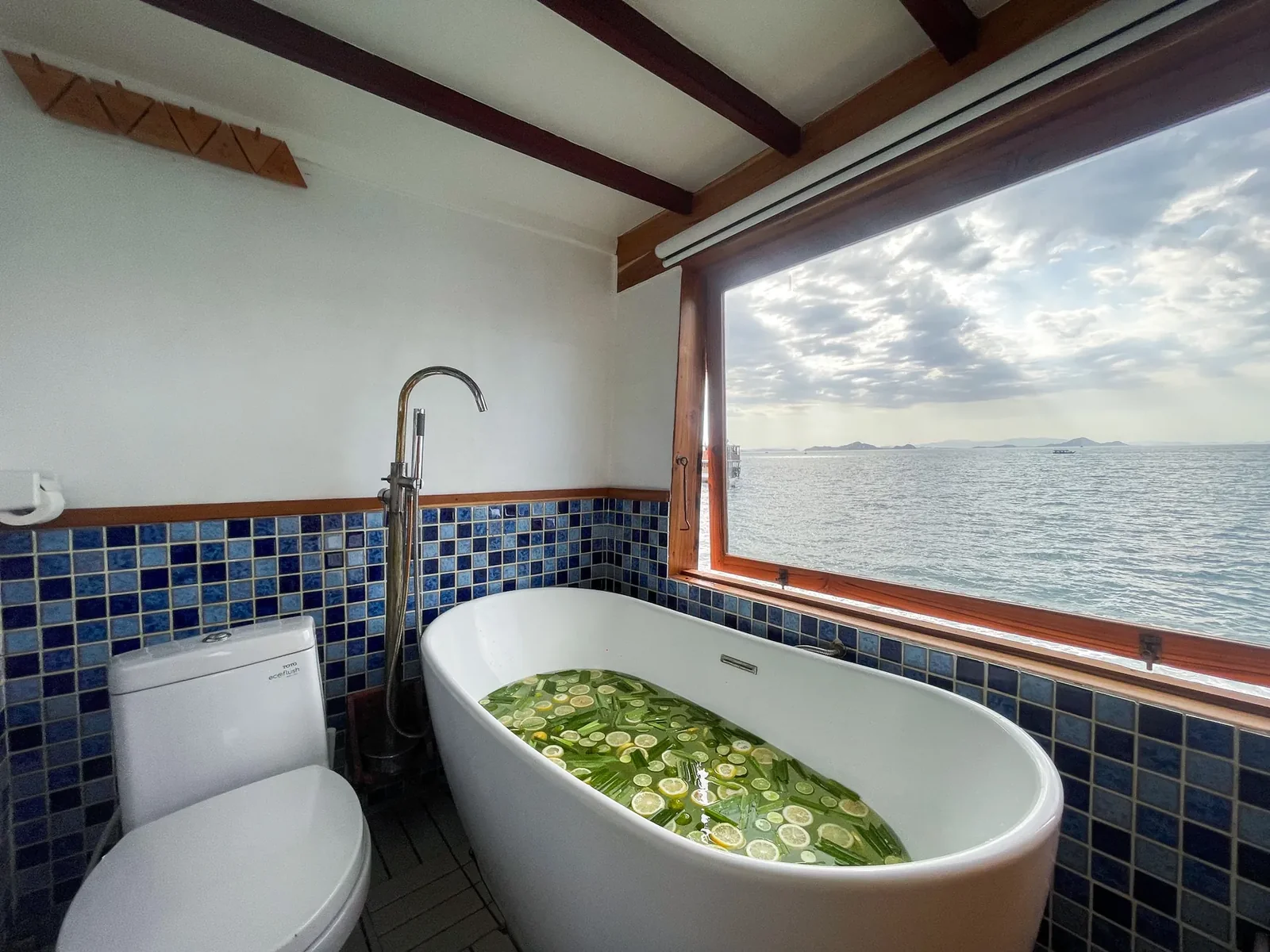 Master Suite Cabin