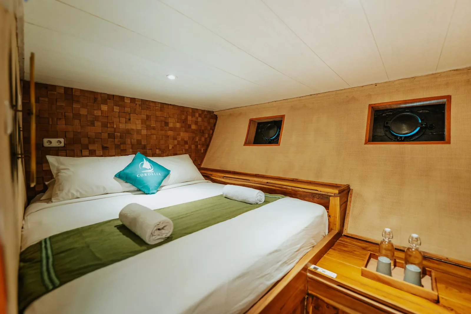Pearl Cabin
