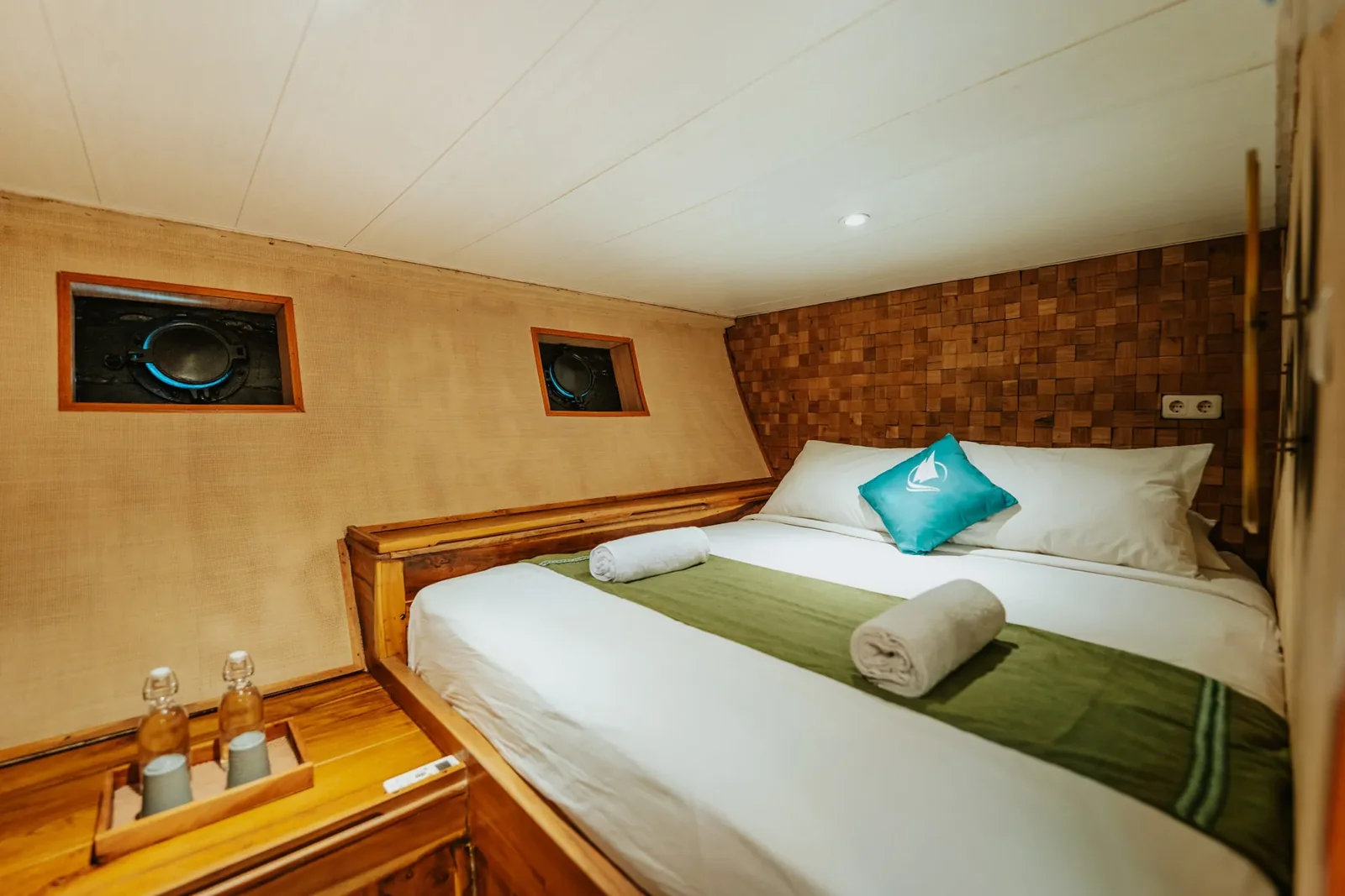 Ruby Cabin