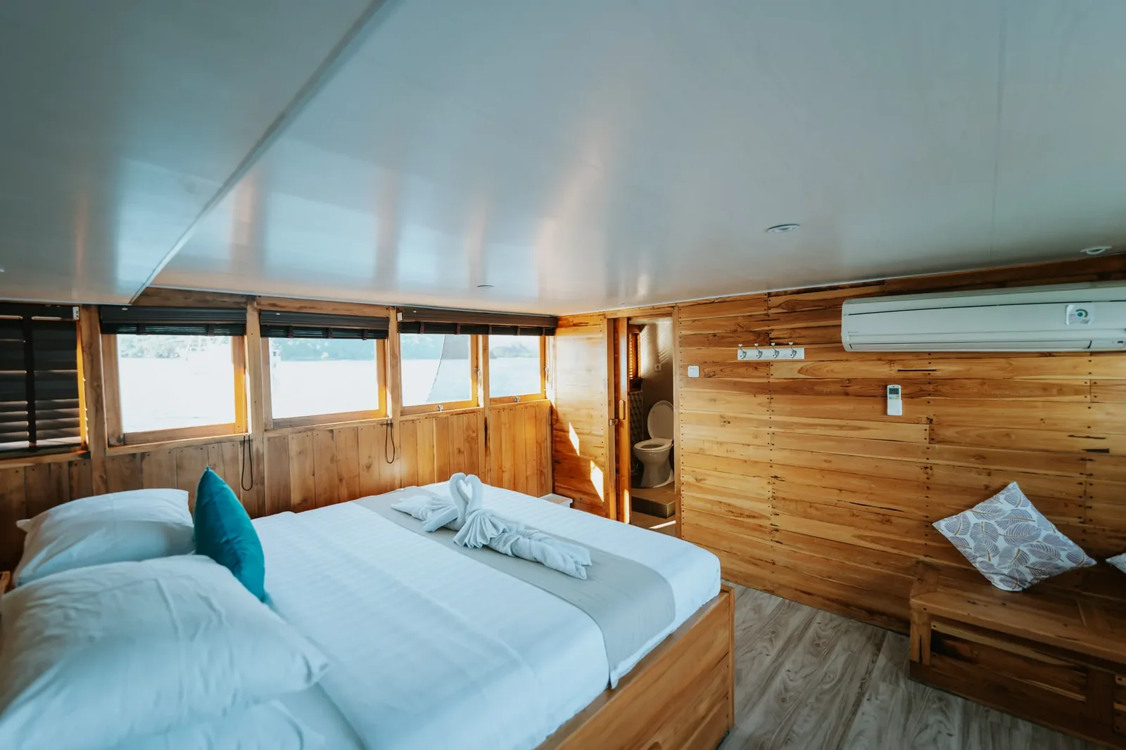 Sapphire Cabin