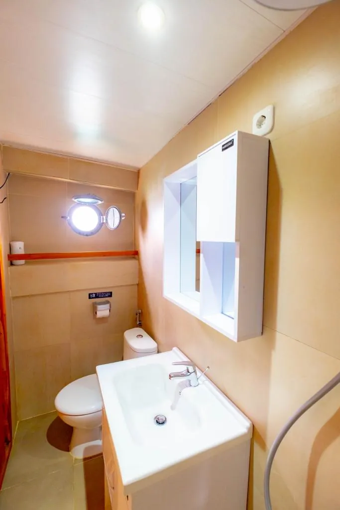 Diamond Cabin