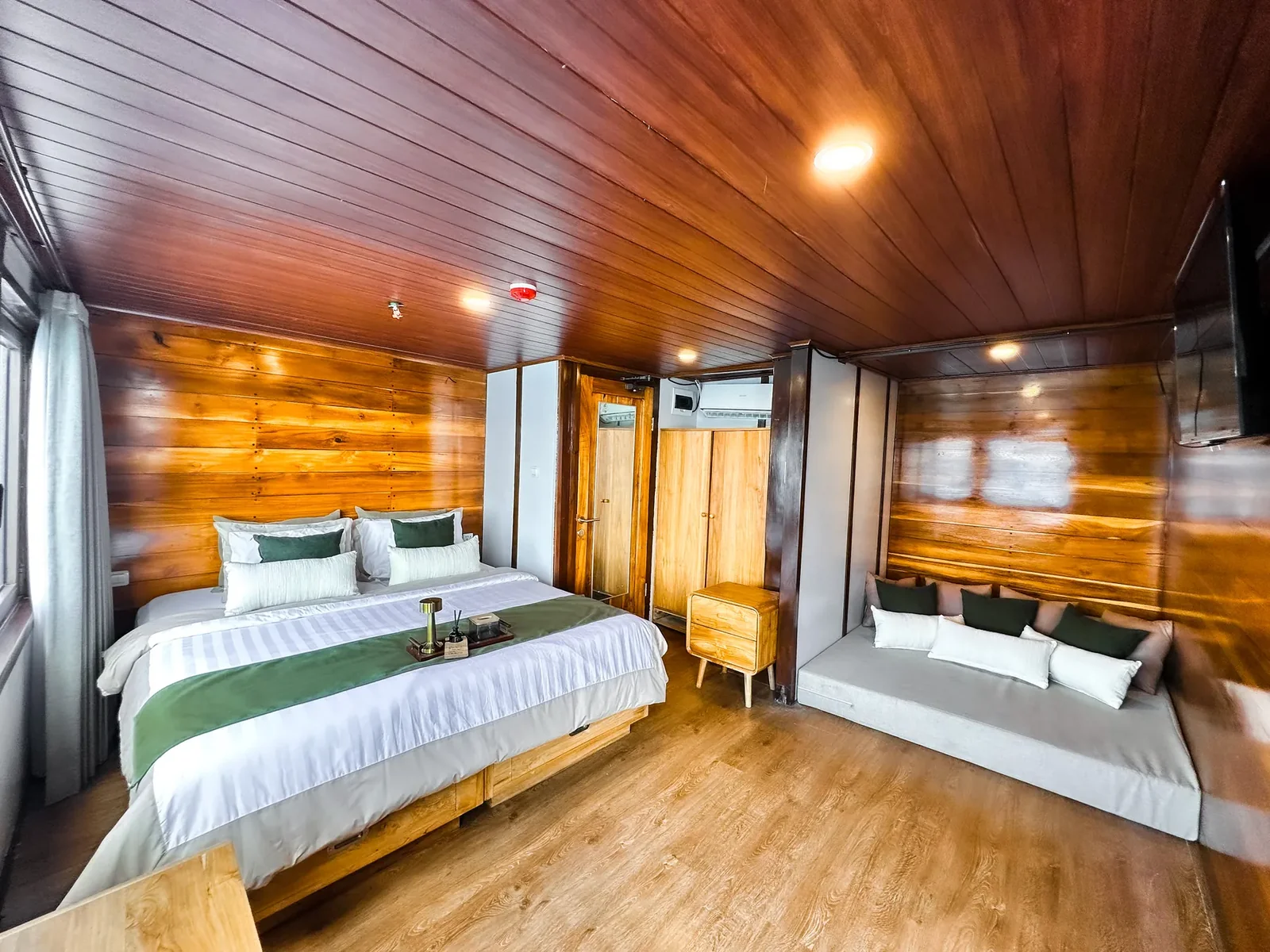 Junior Suite Cabin