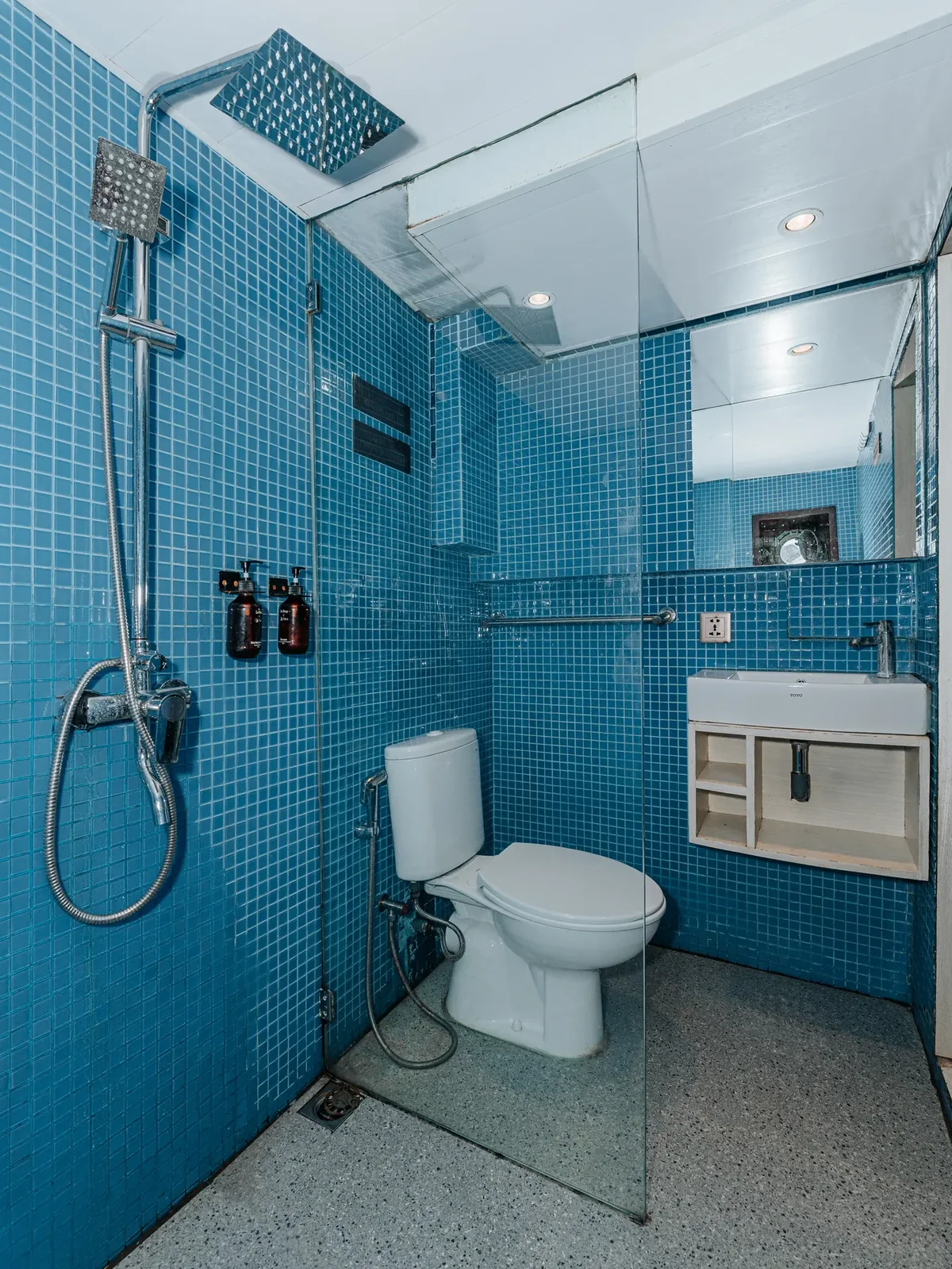 Alor Cabin