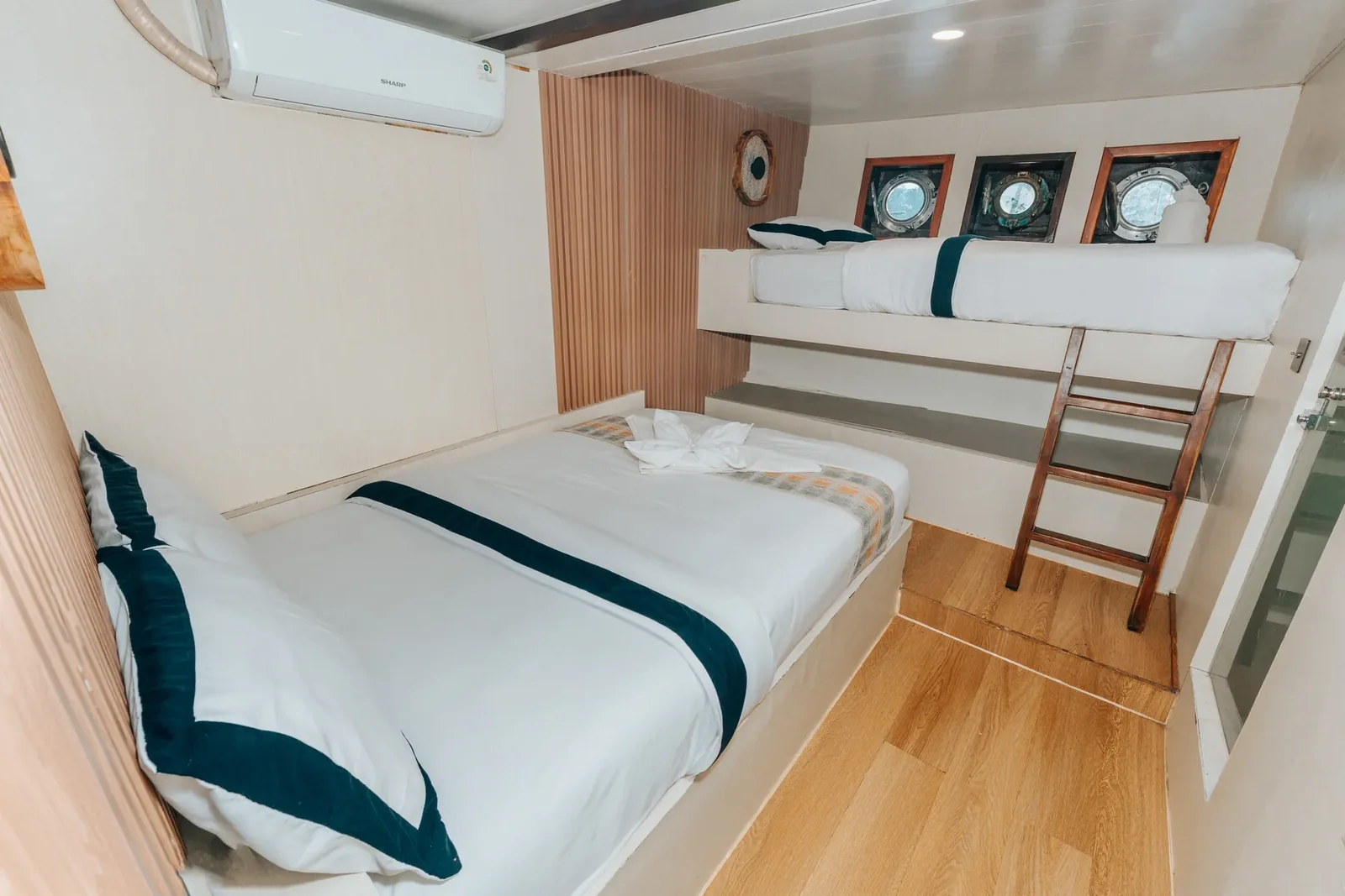 Alor Cabin