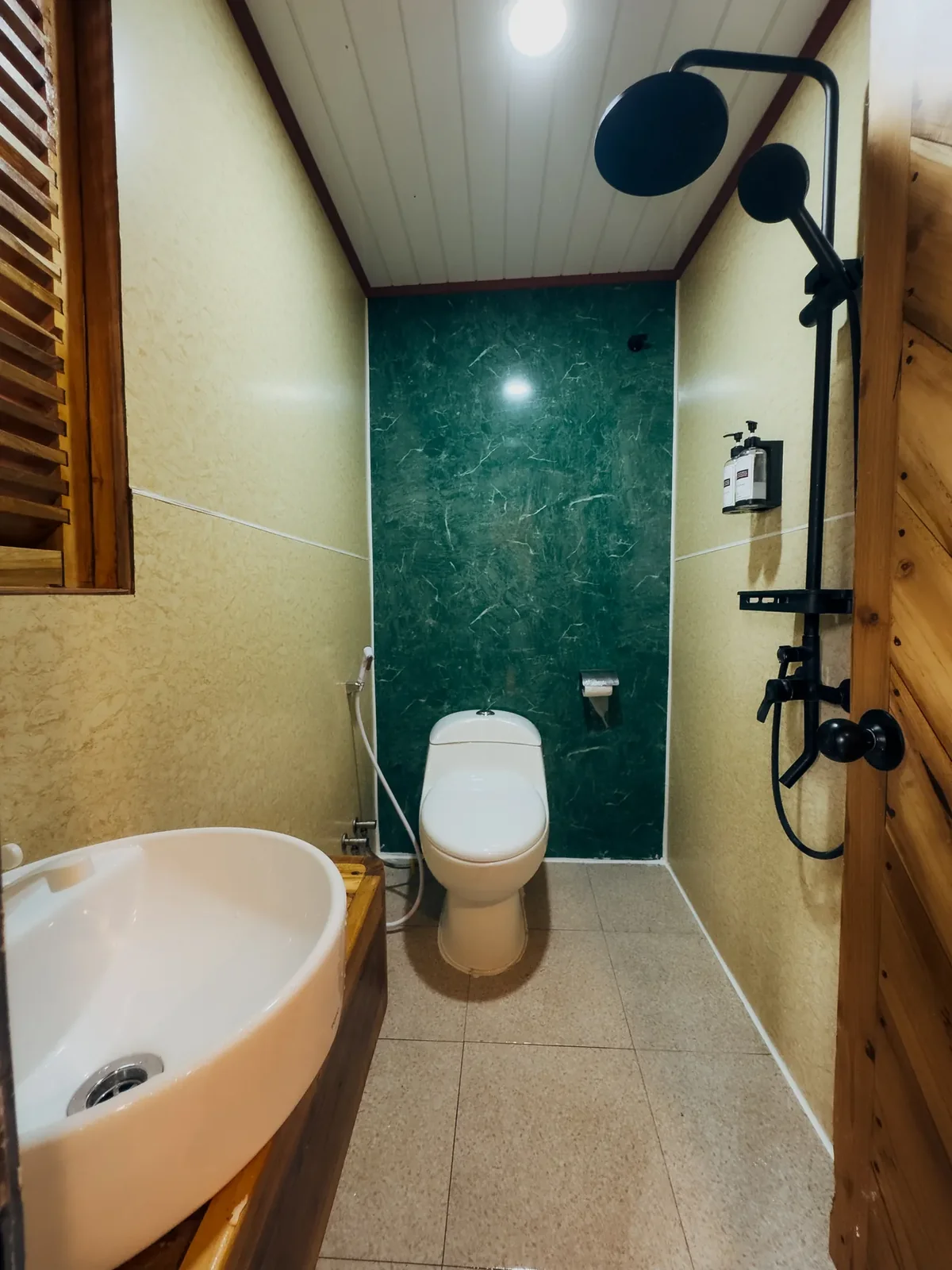 Bantaeng Cabin