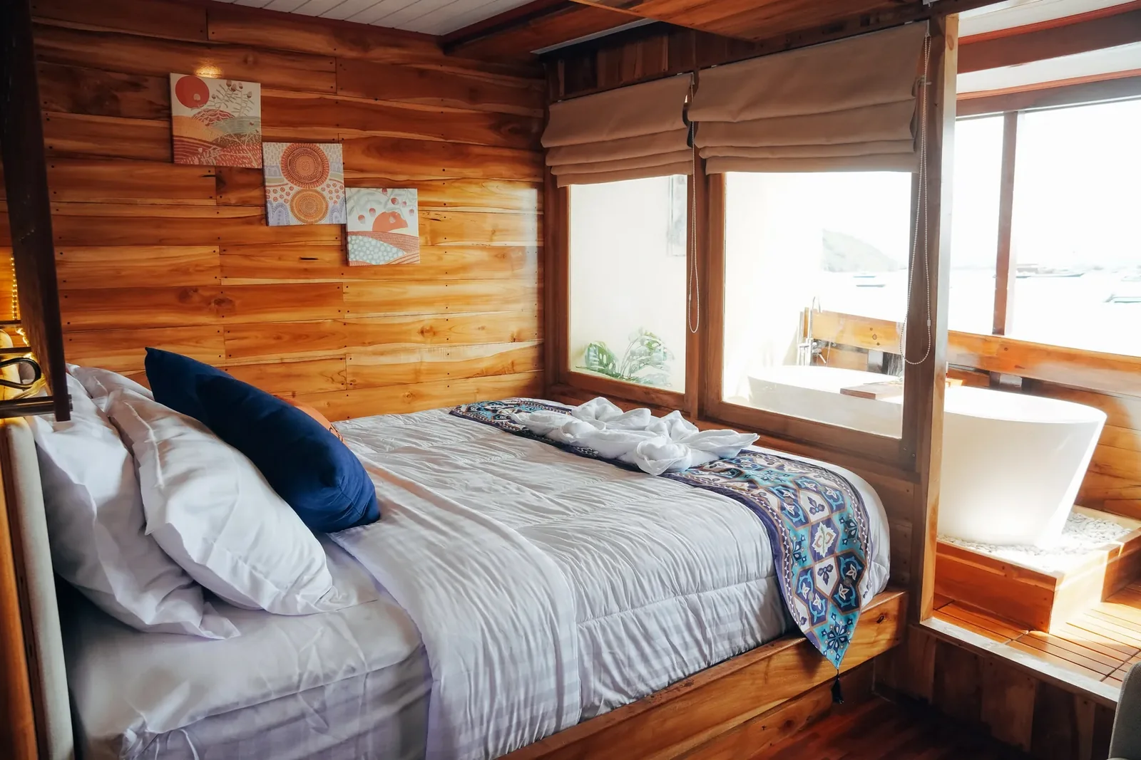 Takalar Cabin