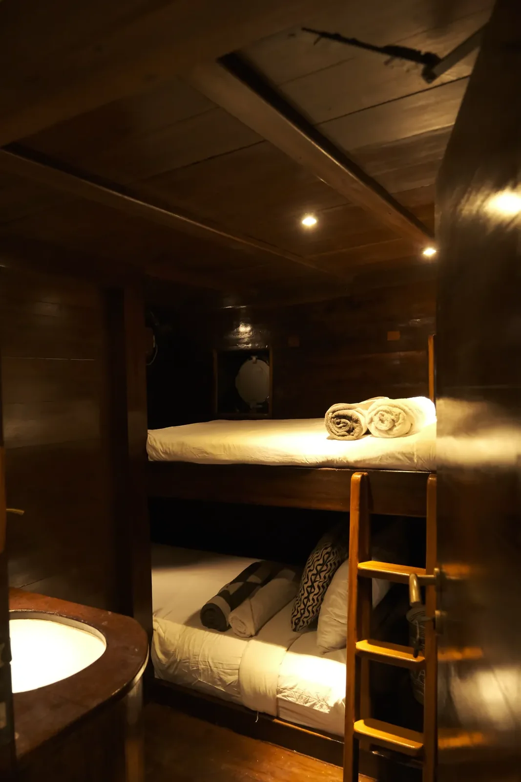 Deluxe Cabin 2