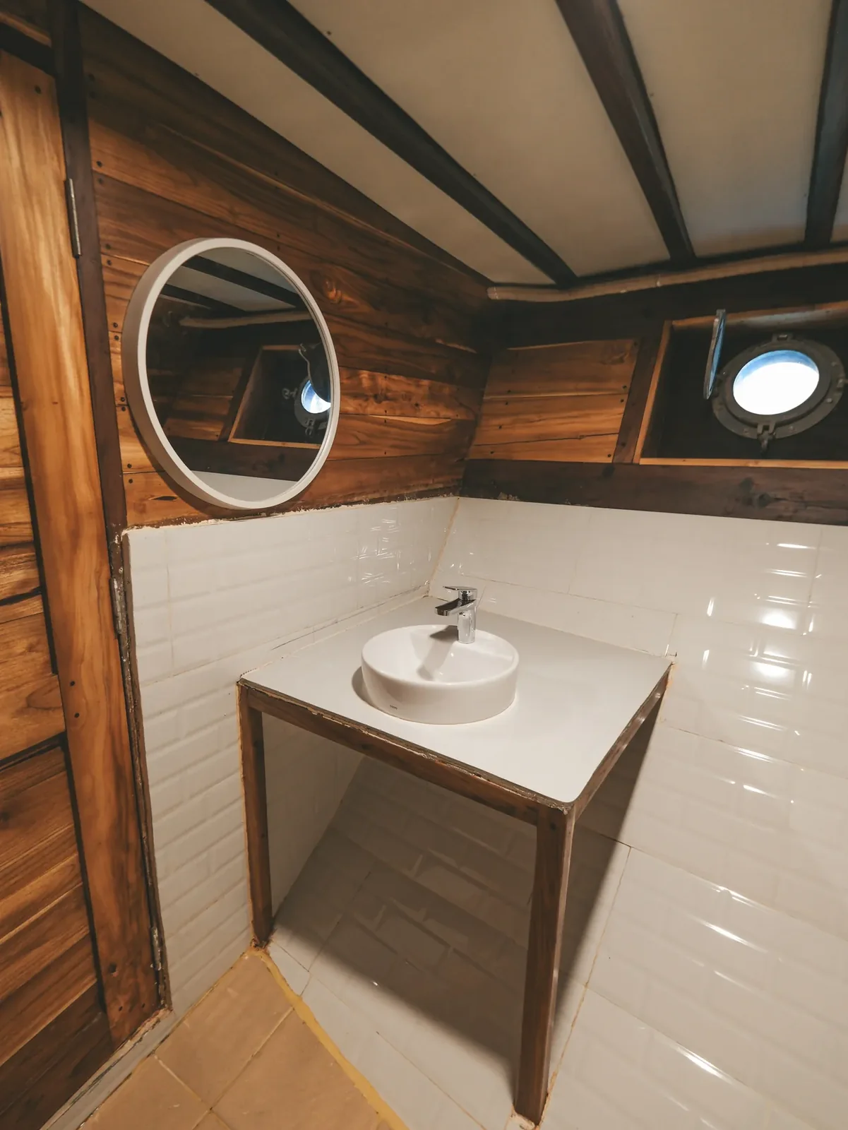 Mihika Cabin