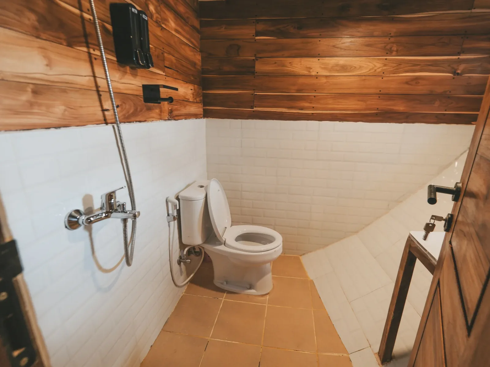 Mihika Cabin