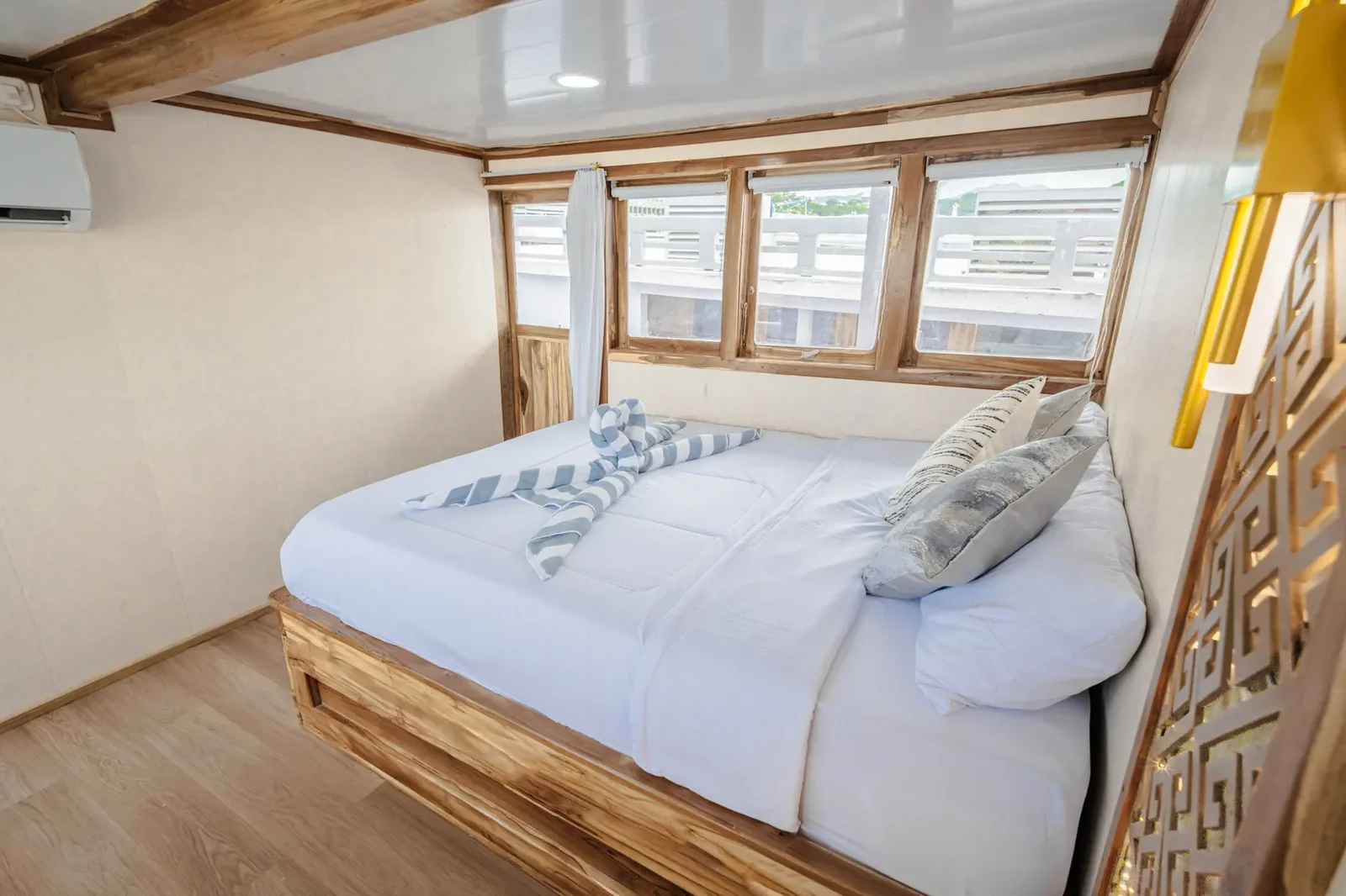 Deluxe Balcony Cabin