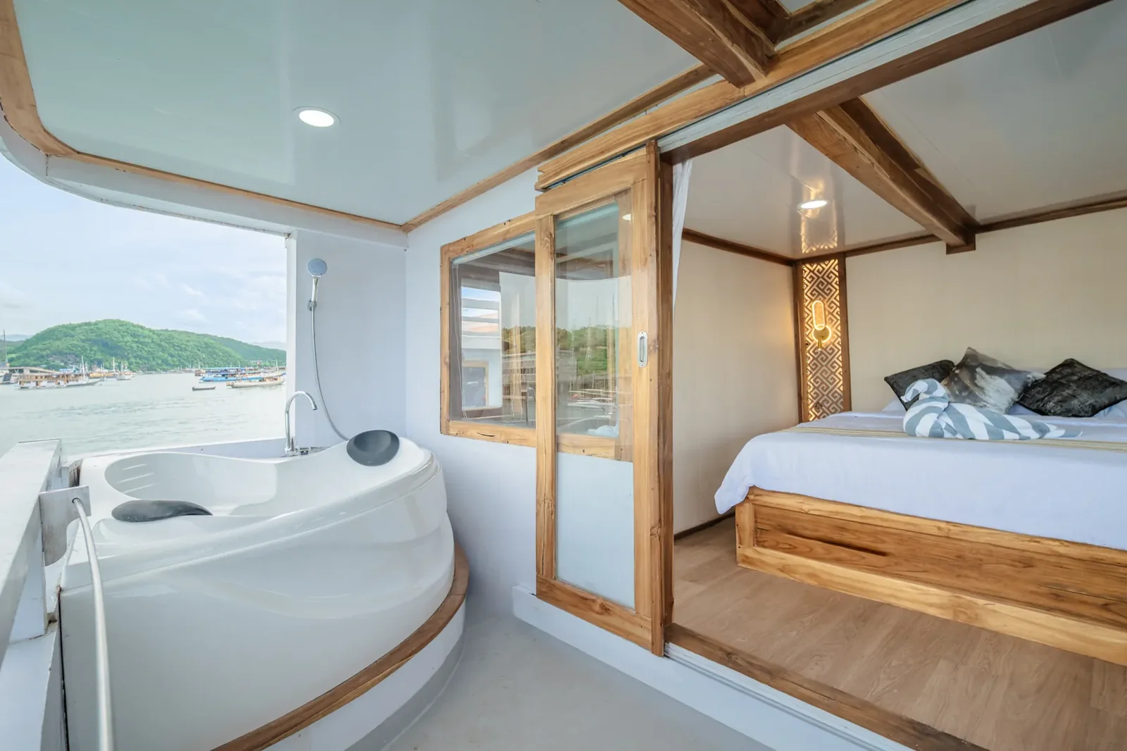 Master Cabin
