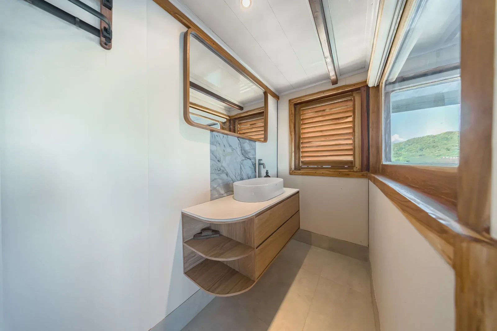 Master Cabin 2