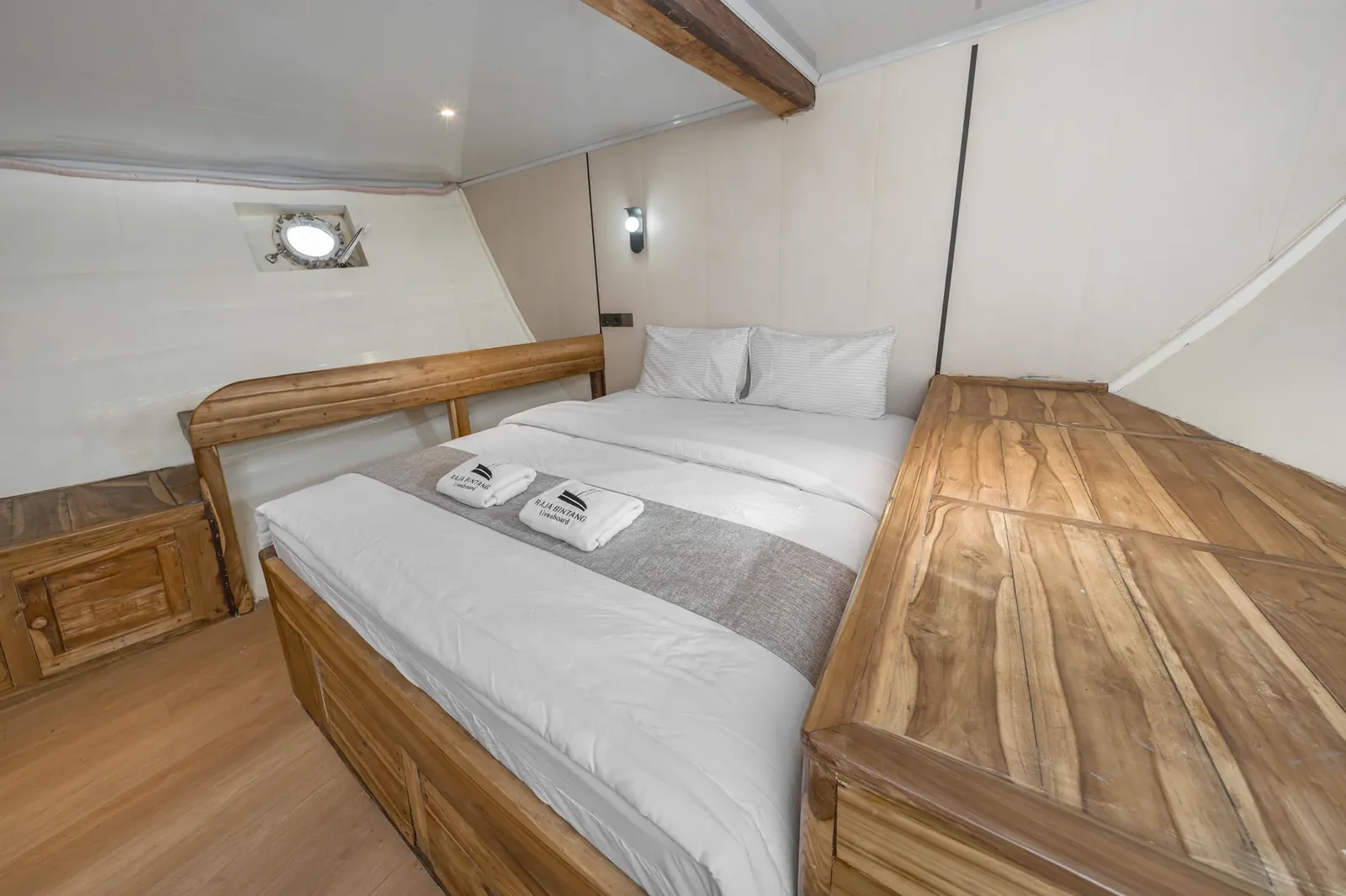 Standard Cabin