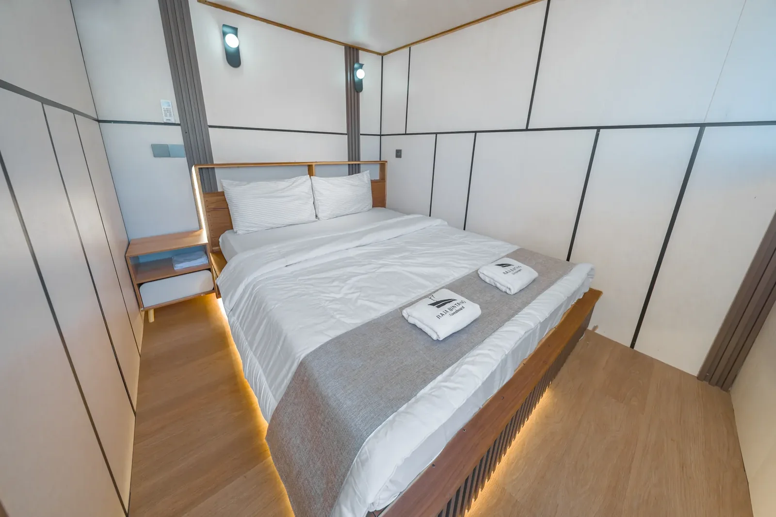 Superior Cabin
