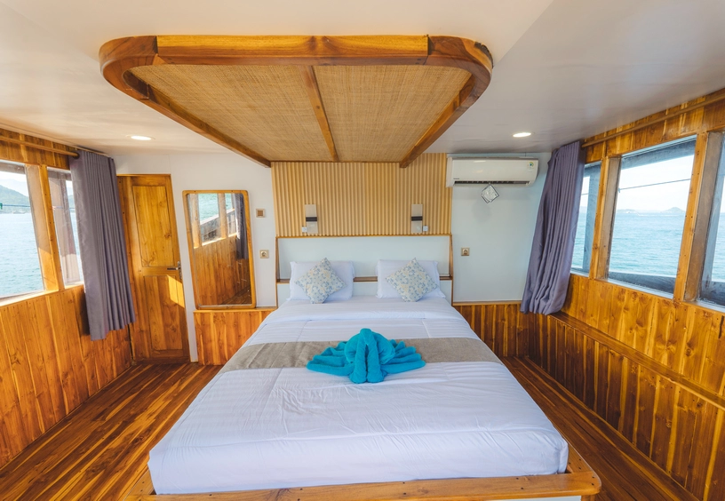 Family Ocean Cabin