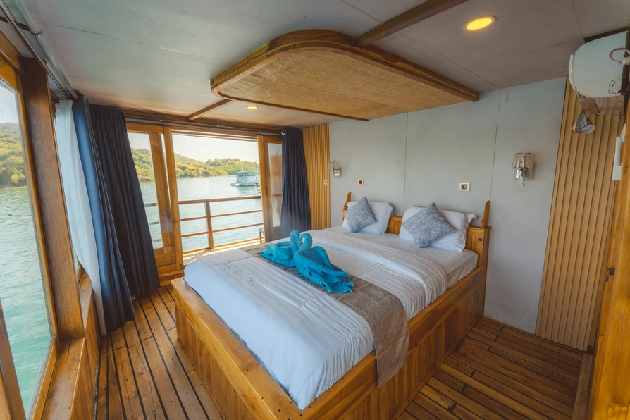 Master Cabin 1