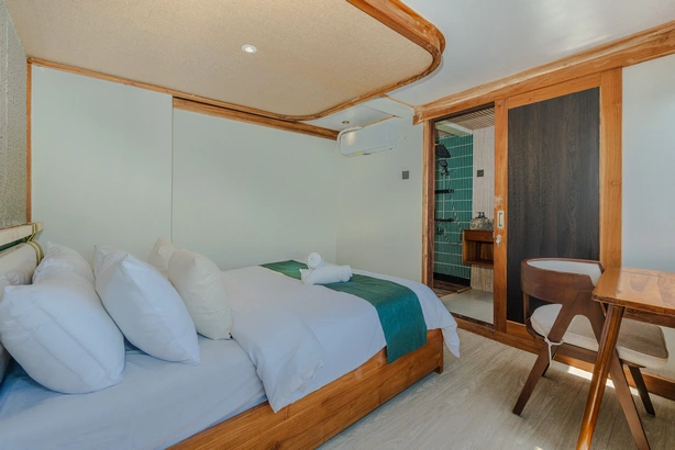 Deluxe Cabin 1