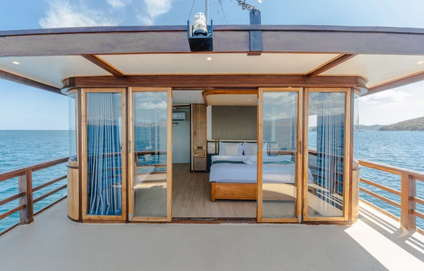 Royal Master Cabin