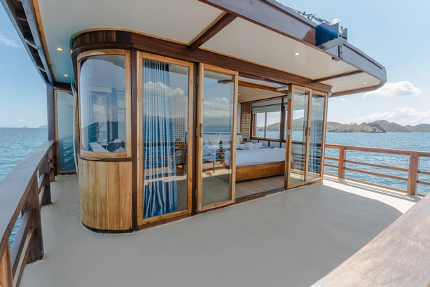 Royal Master Cabin