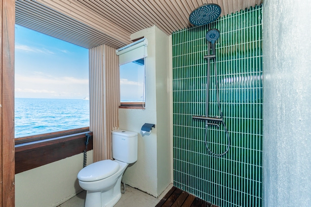 Signature Cabin 2
