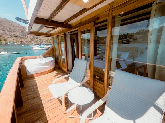 Royal Suite Cabin
