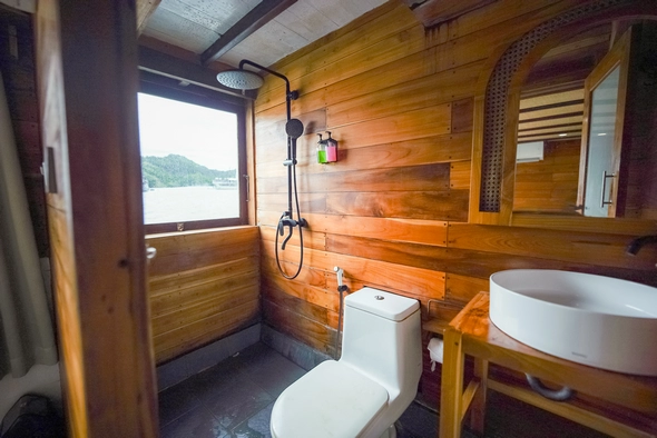 Signature Cabin 1
