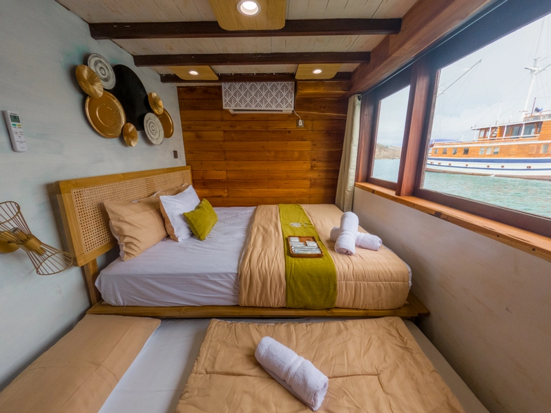 Signature Cabin 1