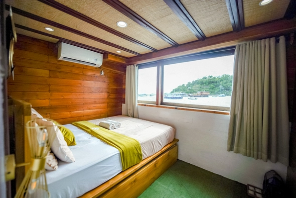 Signature Cabin 2