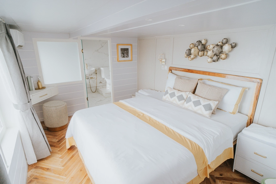 Suite Cabin 1