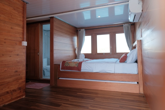 Signature Cabin