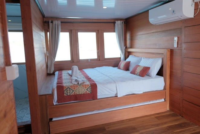 Signature Cabin
