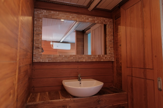 Signature Cabin