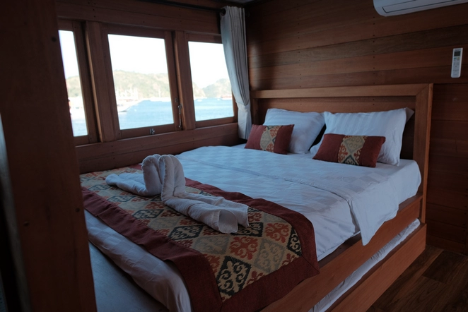 Signature Cabin
