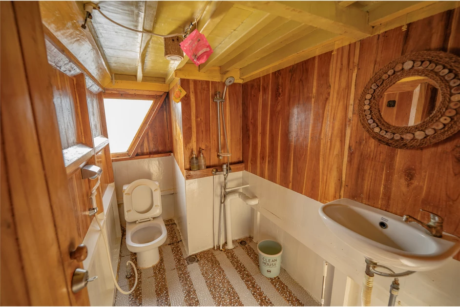 Master Cabin 1