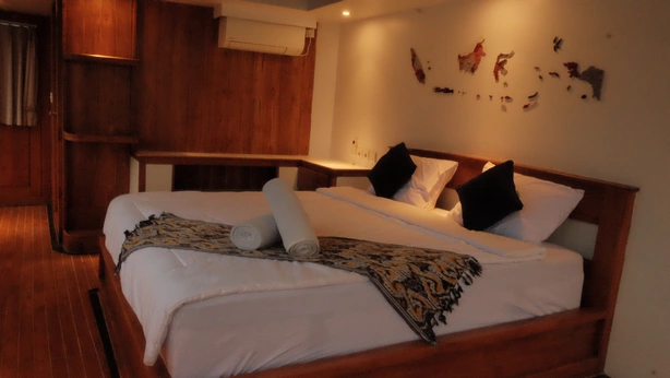 Master Cabin 2